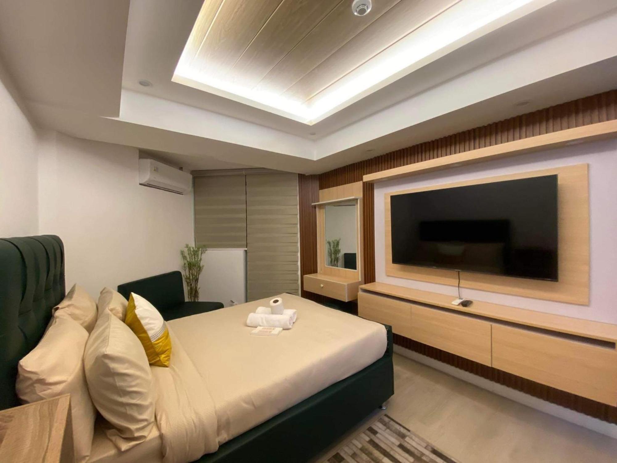 Udra Staycation Azure North Pampanga Lagundi Exterior photo